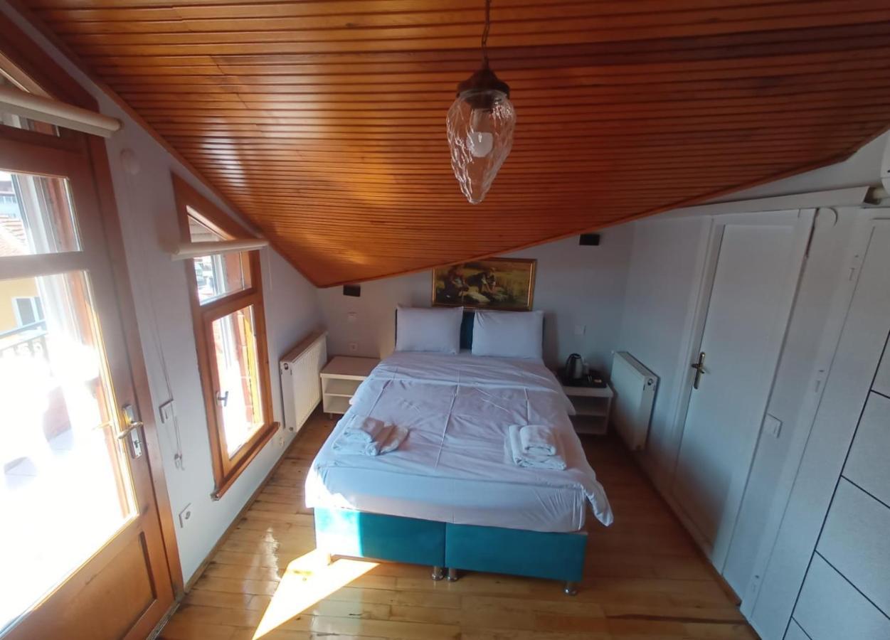 אדאלר Buyukada Cinar Hotel (Adults Only) מראה חיצוני תמונה